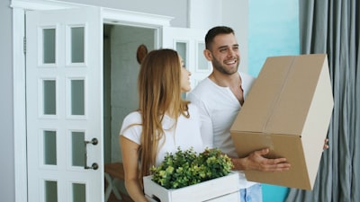 From Packing to Settling: A Guide to Moving to Winnipeg
