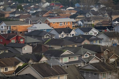 Unconventional Tips for Navigating Peg City Like a Pro.